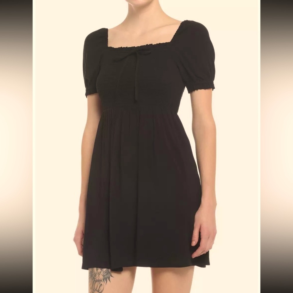 Women’s black smock dress